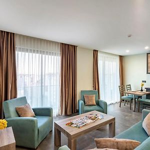 Rodinn Hotel
